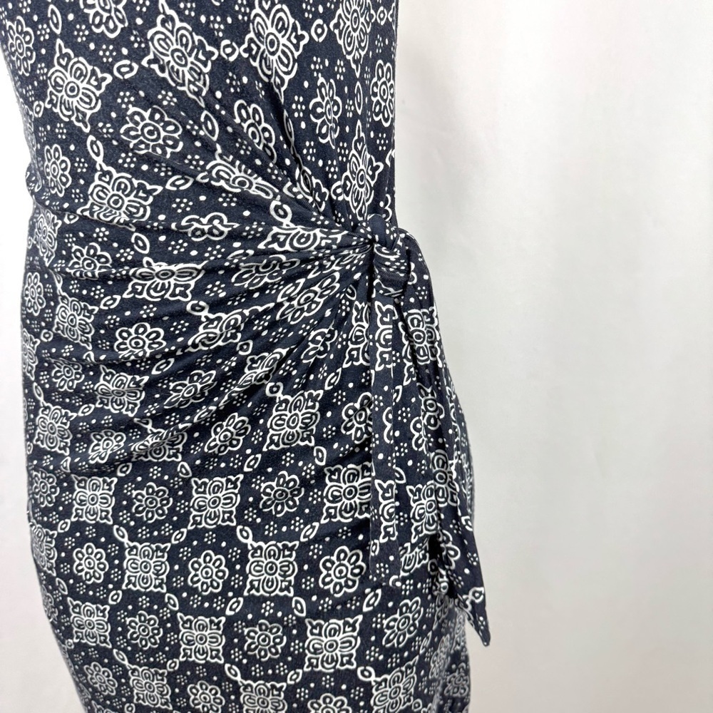 Loft Short Sleeve Side Tie Dress Women's XS Lined Stretch Navy Geometric Print - Picture 4 of 12
